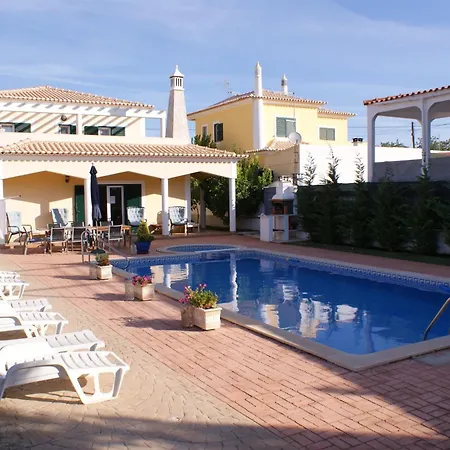 Vivenda Luz E Ludica *