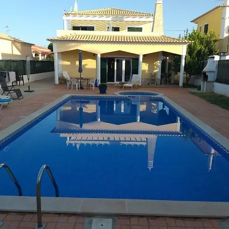 Vivenda Luz E Ludica *