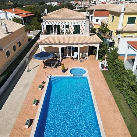 Villa Vivenda Luz E Ludica Altura